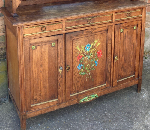 Buffet double corps à décor de fleurs des champs