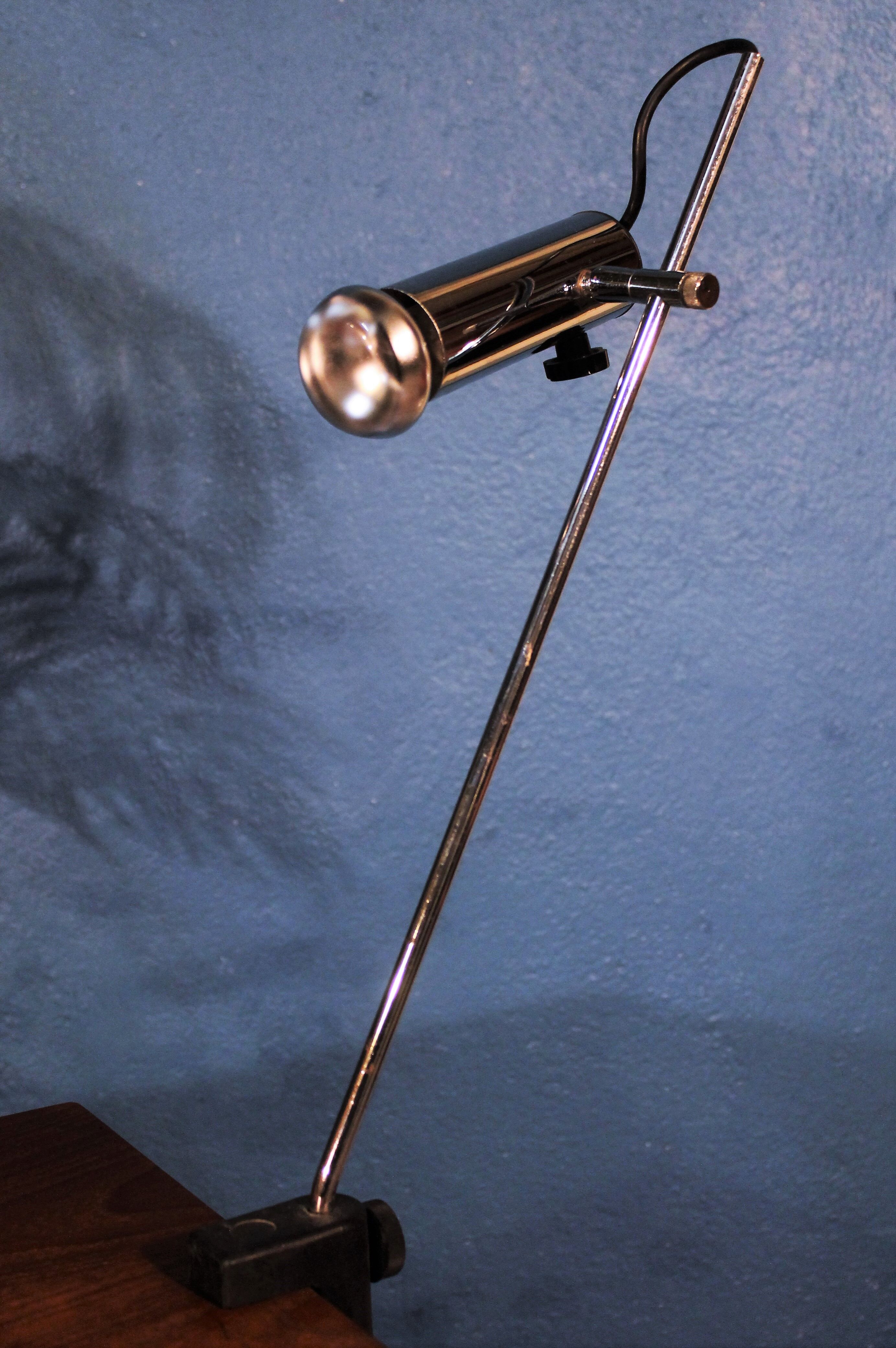 Italy arm sconce 1980