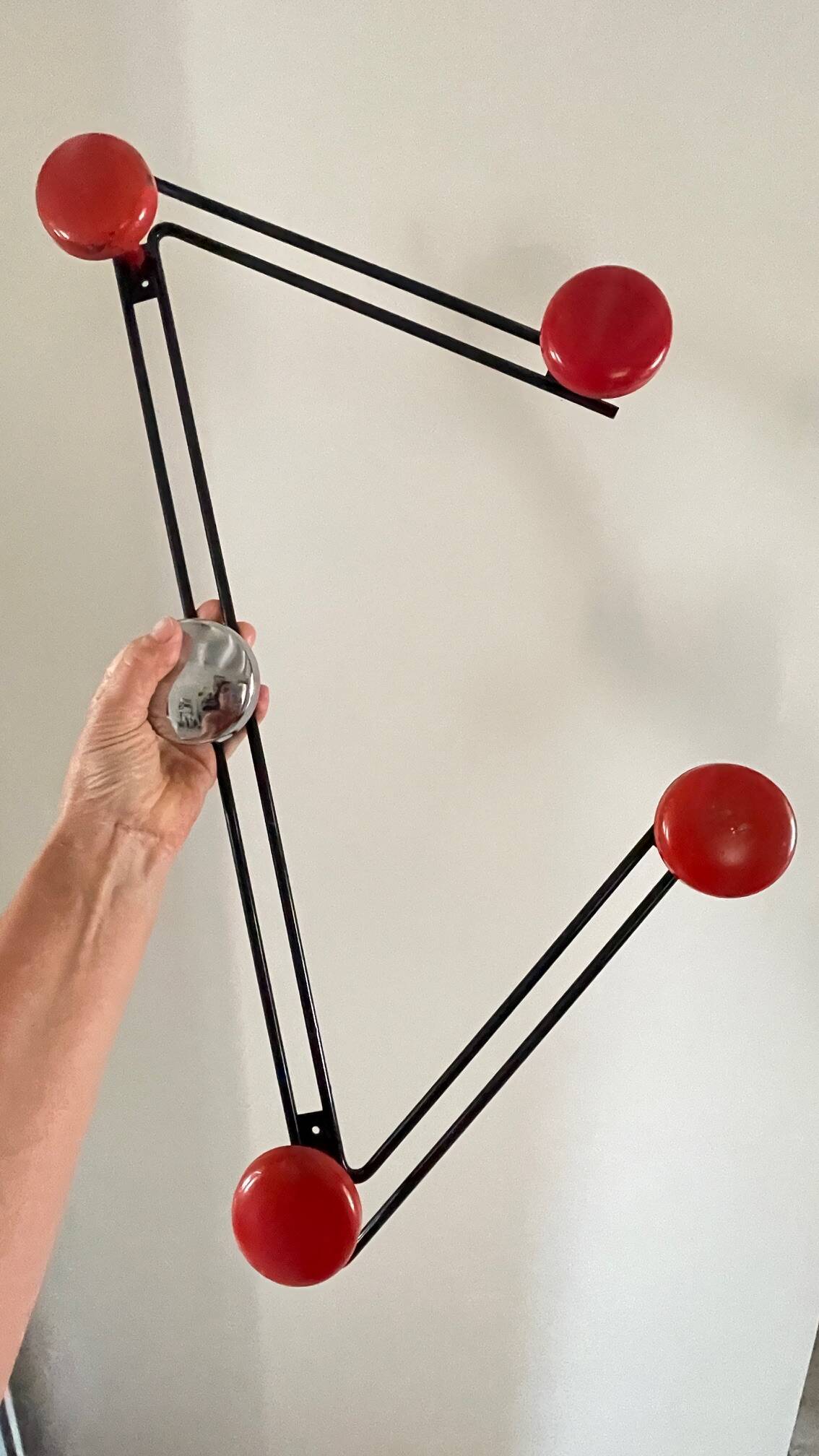 Portemanteau acier inspiration mategot