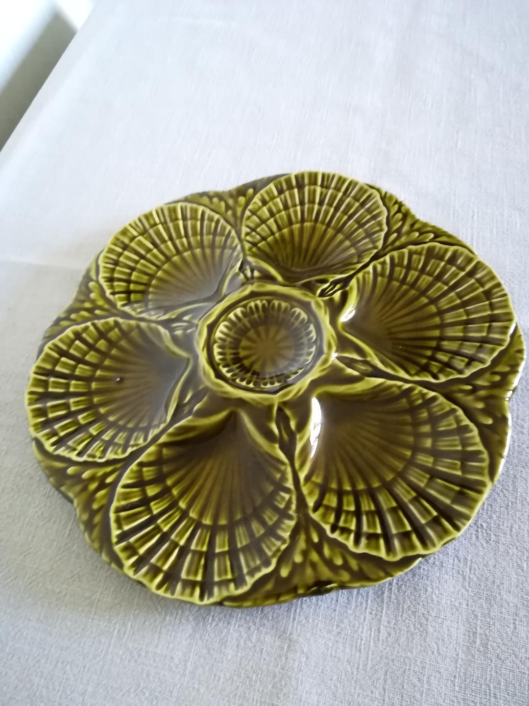 Oyster plate Sarreguemines slurry.