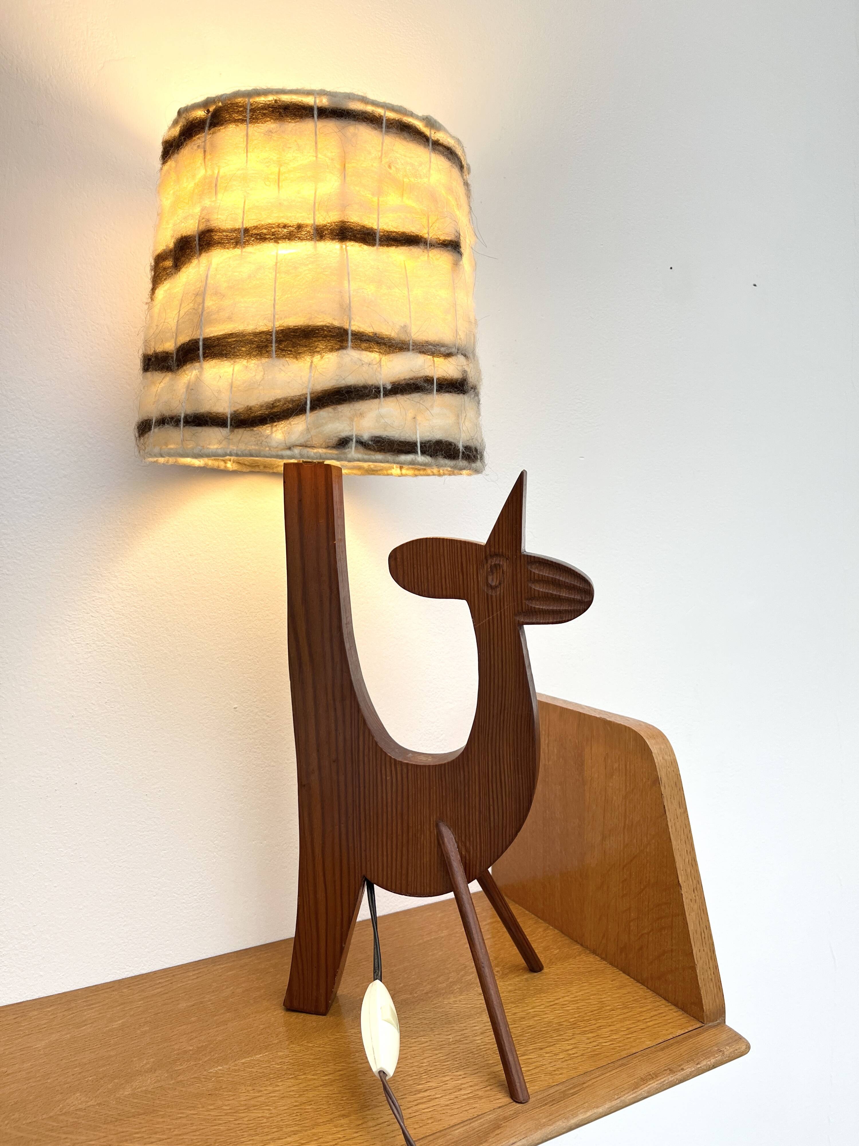 Wooden zoomorphic lampshade with wool lampshades, 70s