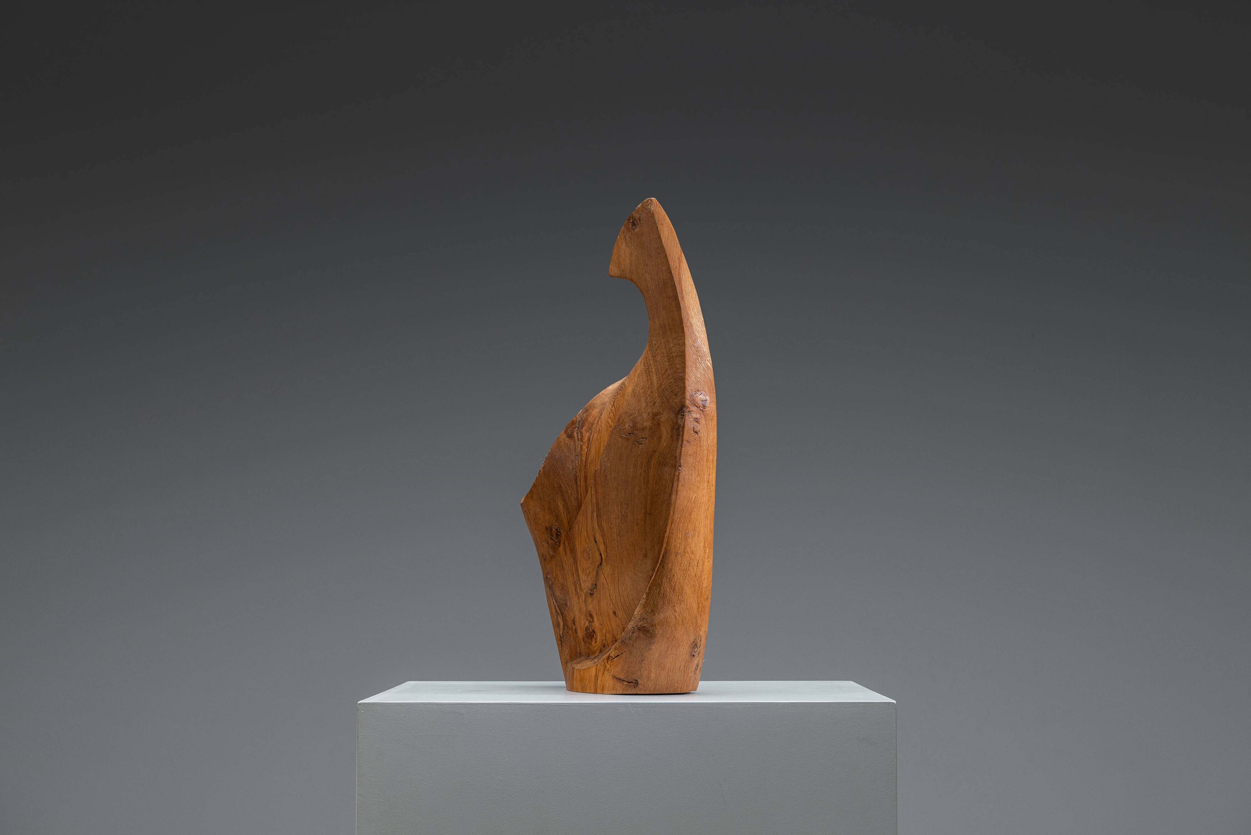 Forme sculpturale en chêne solide