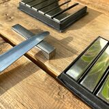 Set of 12 metal knife holders