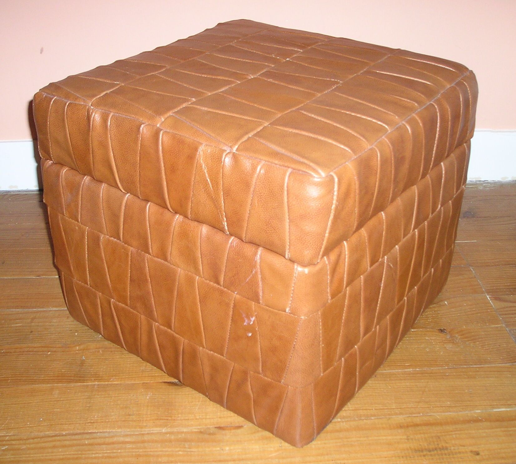 Pouf chest De Sede, leather patchwork of the 70s