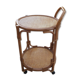 Desserte roulante en rotin