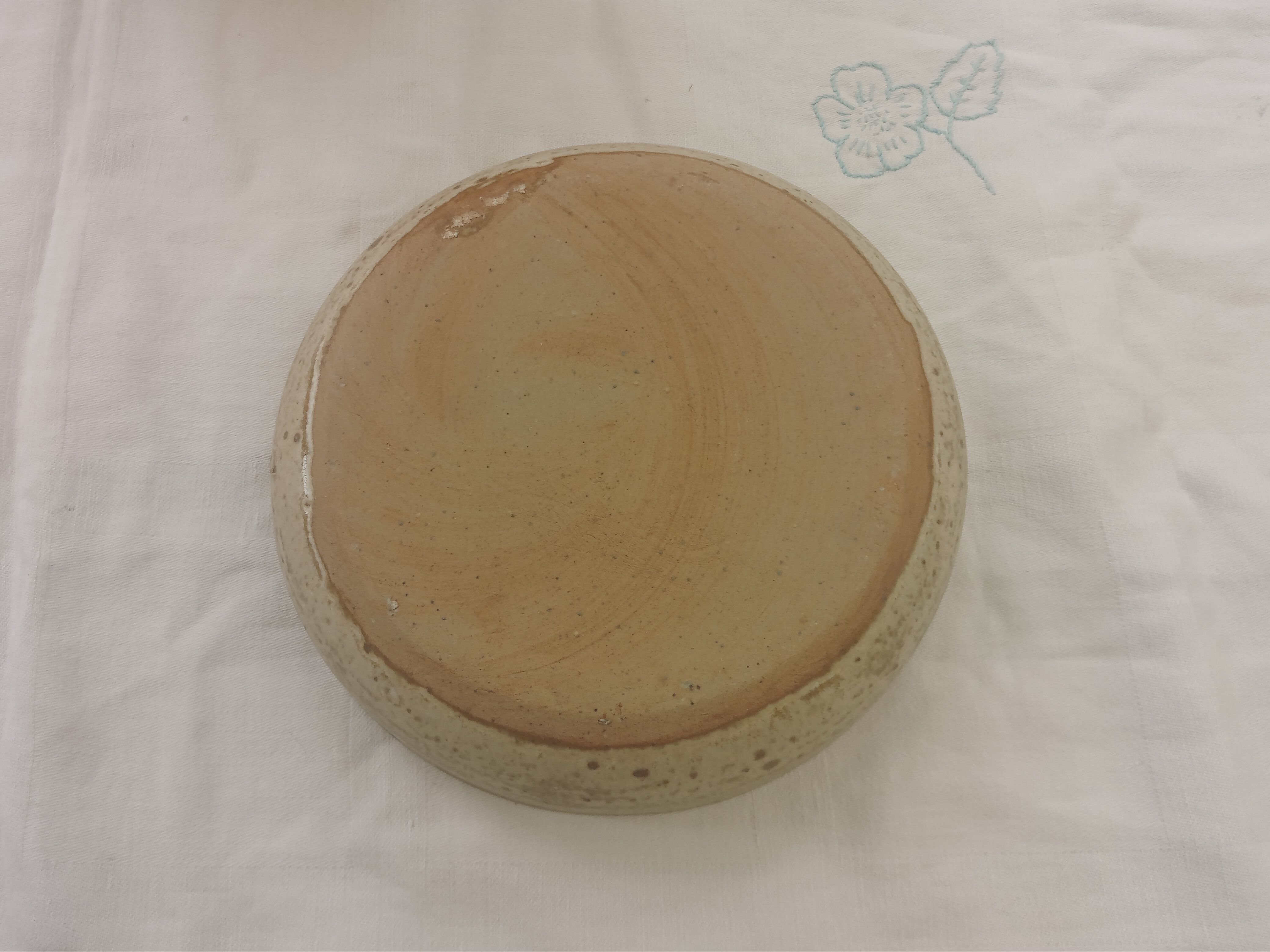 6 hollow sandstone plates