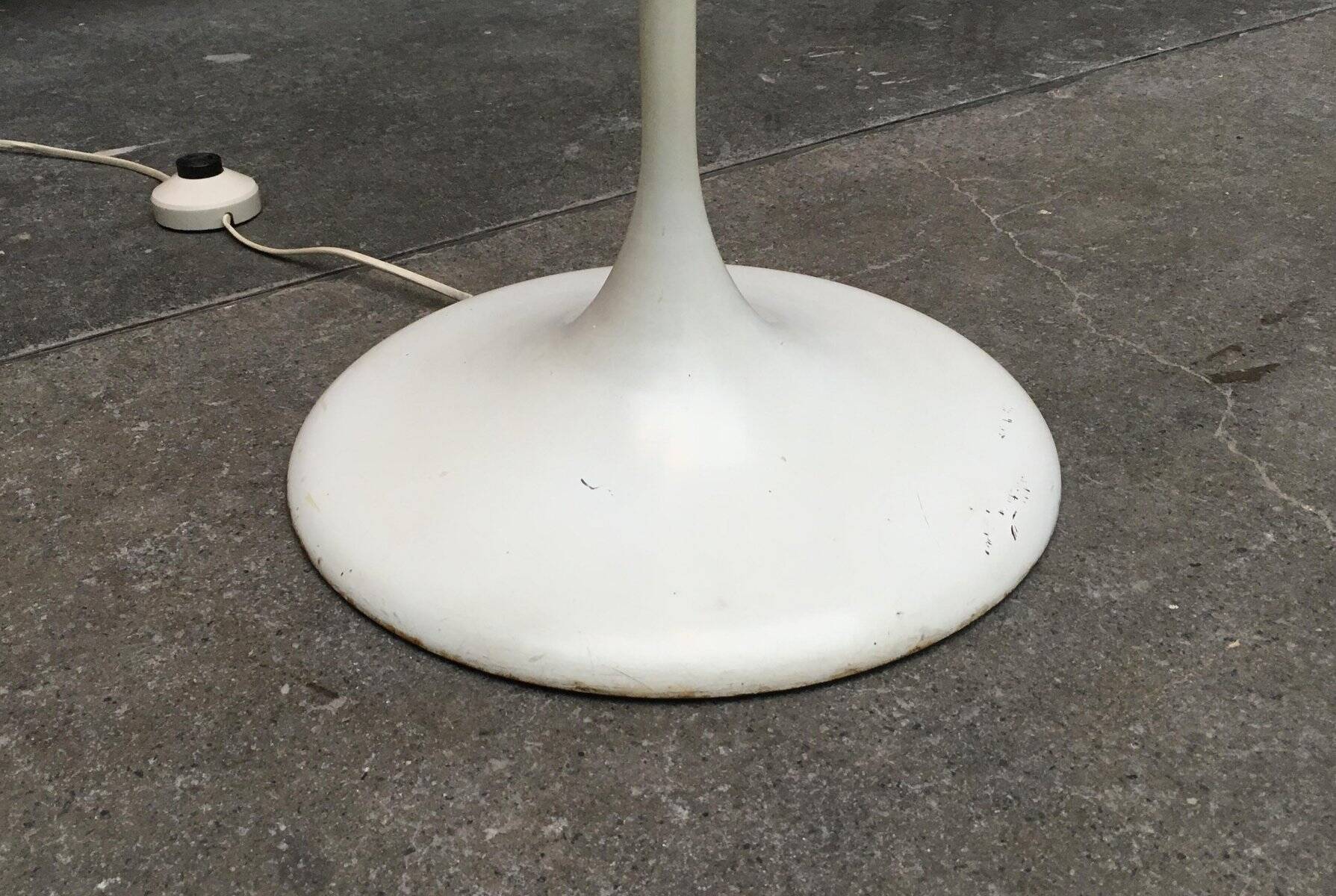 Lampe sur pied en verre et métal par E.R. Nele pour Temde, années 1960