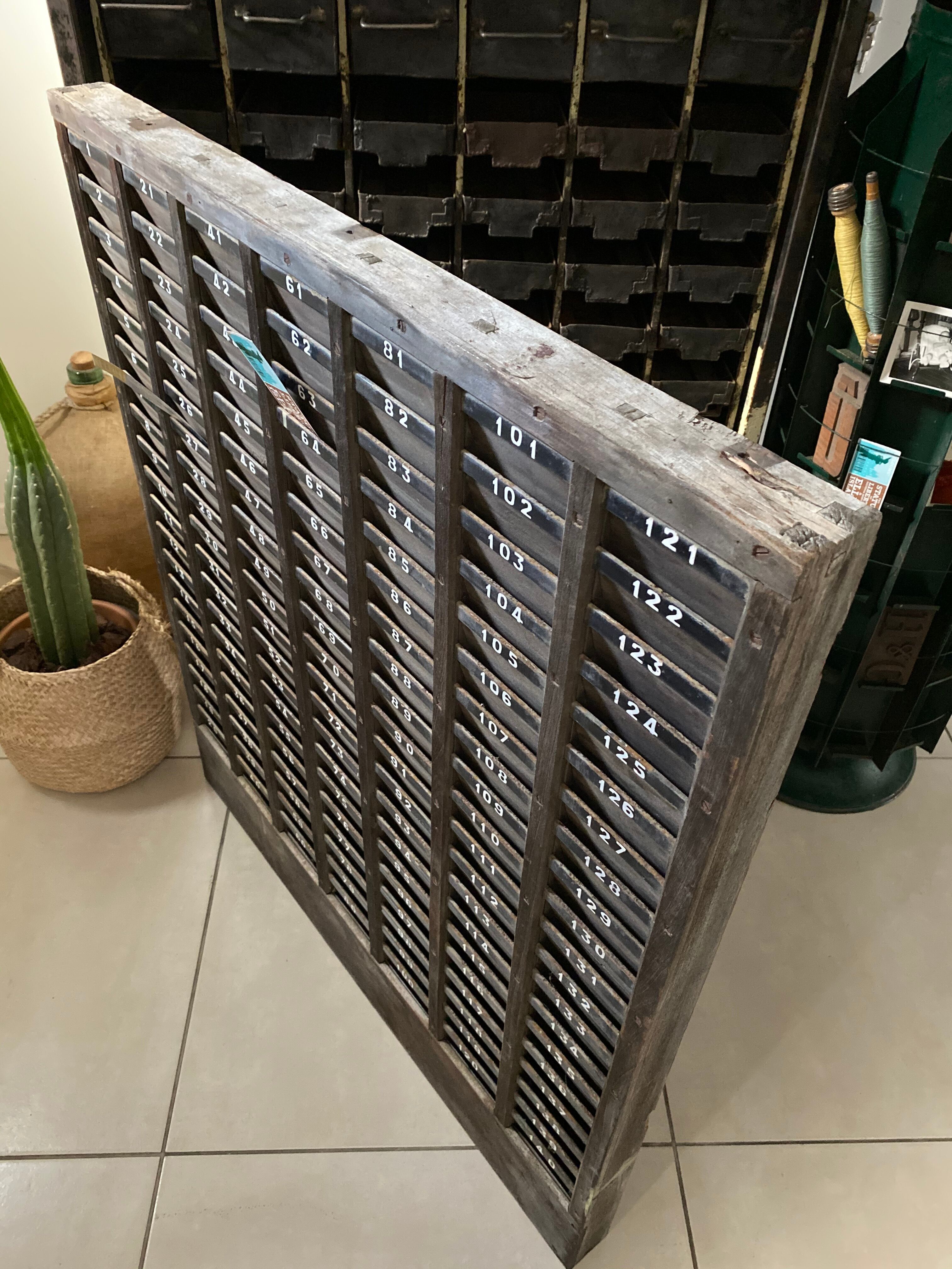 Old factory scoreboard or pointer