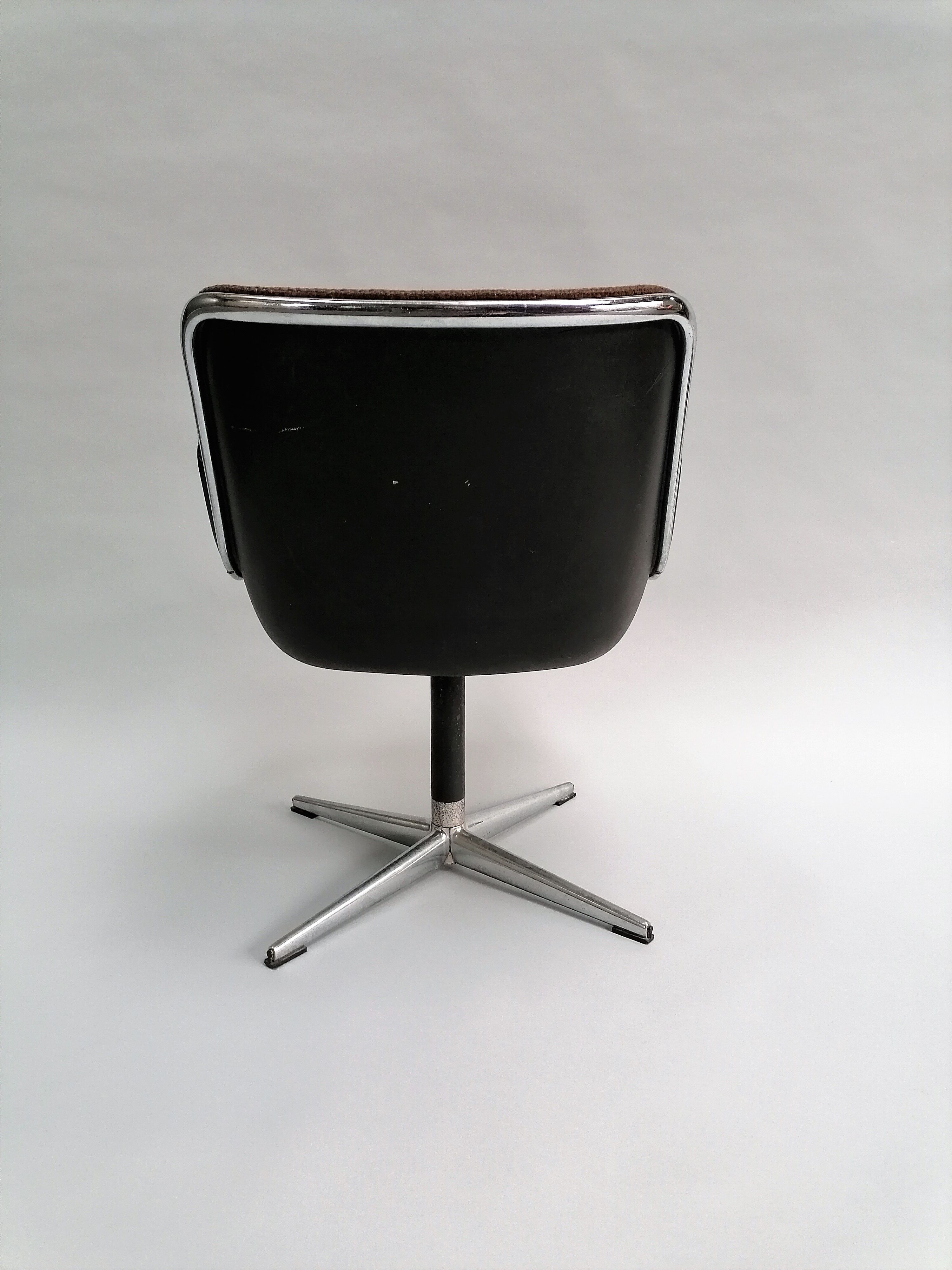 Charles Pollock's executive armchair, Knoll edition 1st series