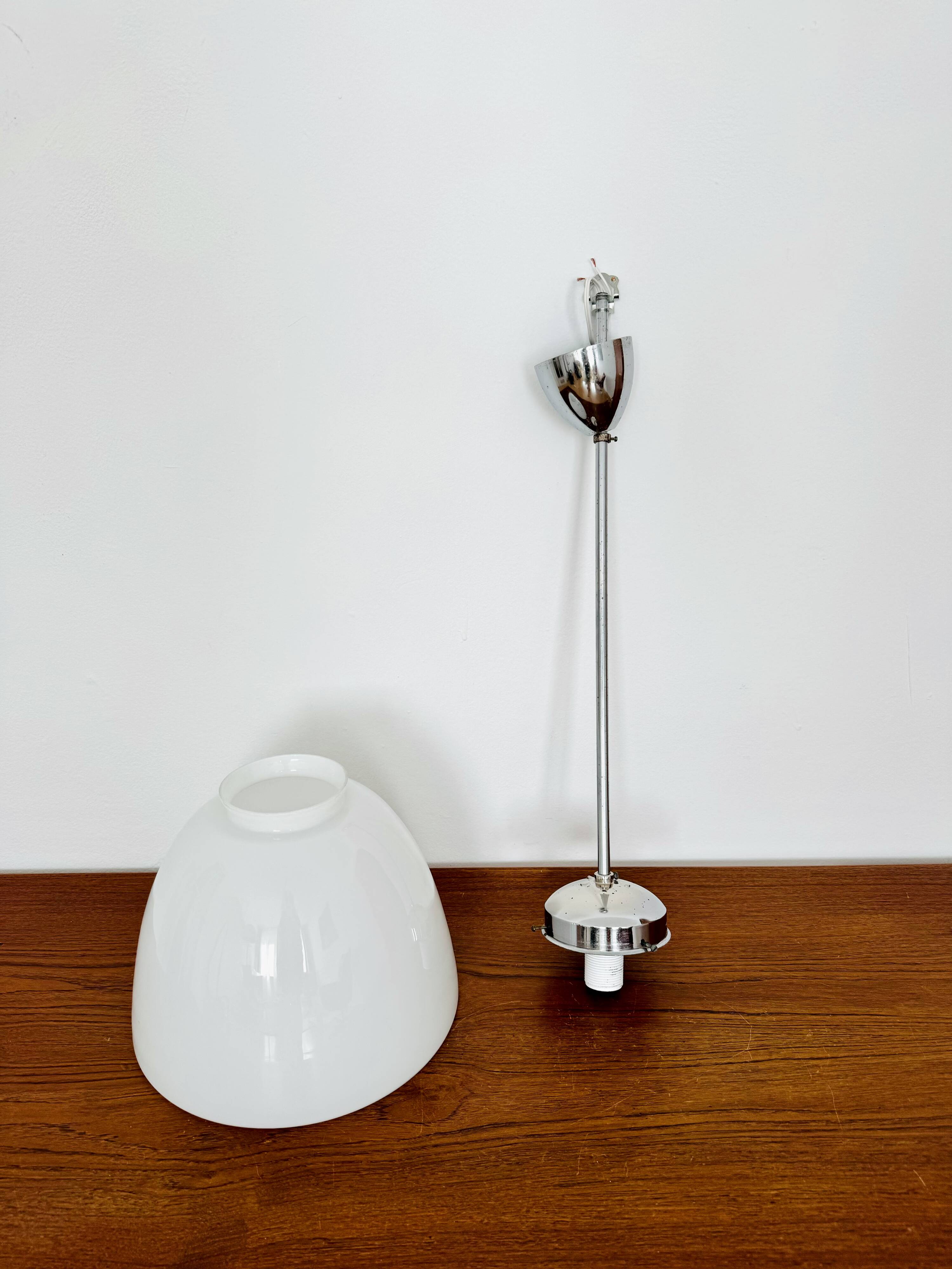 Suspension en verre opalin de Napako