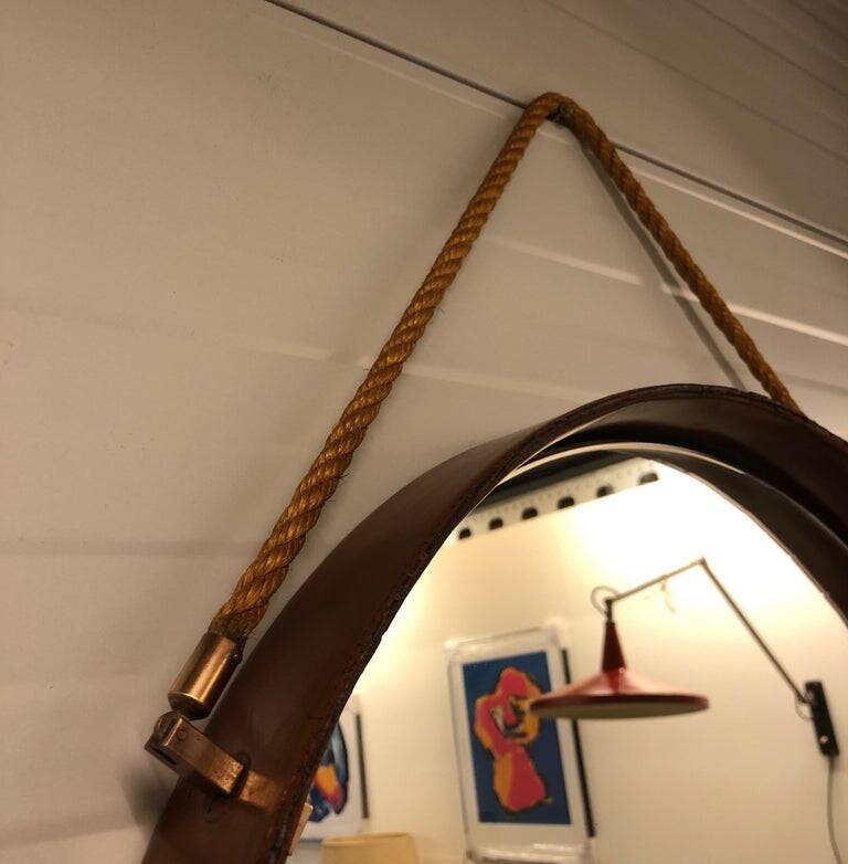 Miroir en cuir cognac Pizzetti, Italie années 1950