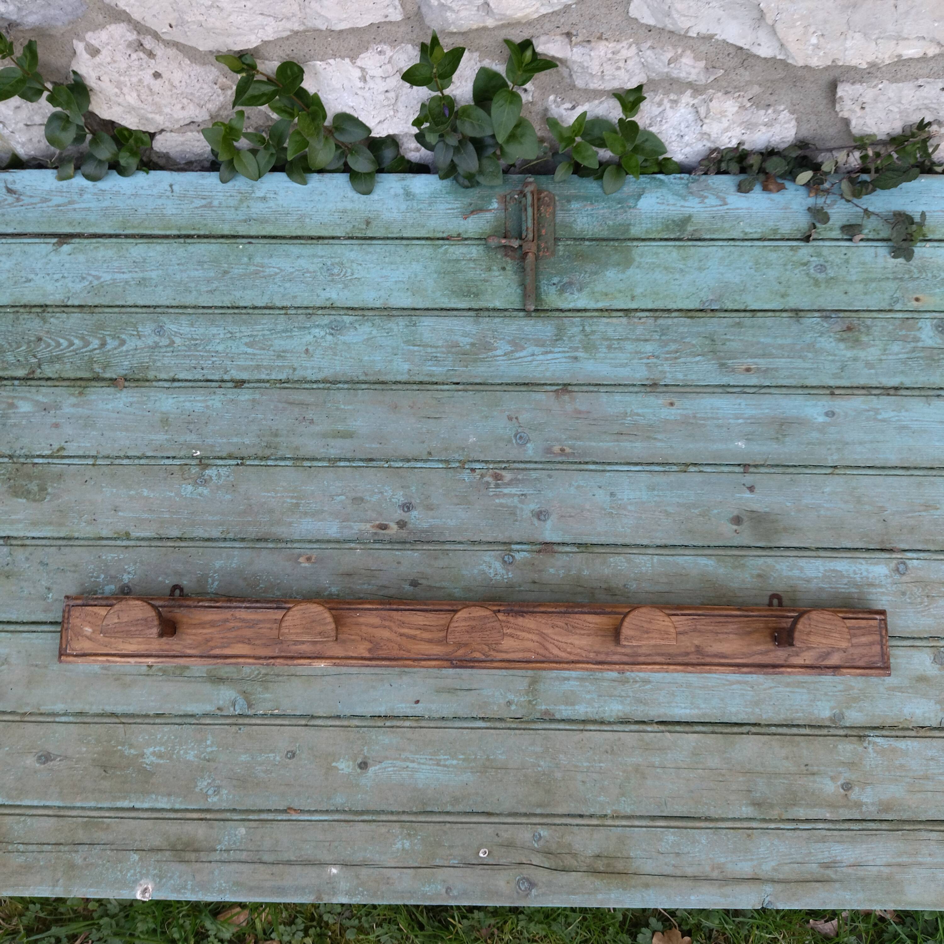 Coat rack raw wood 50s