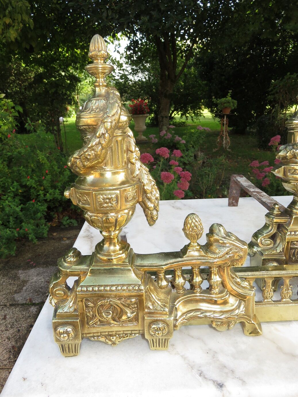 Ensemble de cheminée chenêts et barre du XIX ème