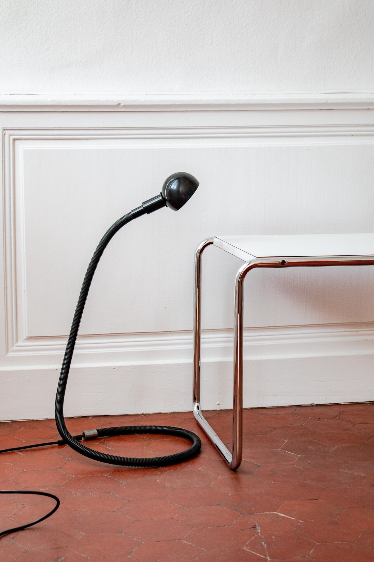 Black Hebi lamp by Isao Hosoe for Valenti, large version, 1970s.