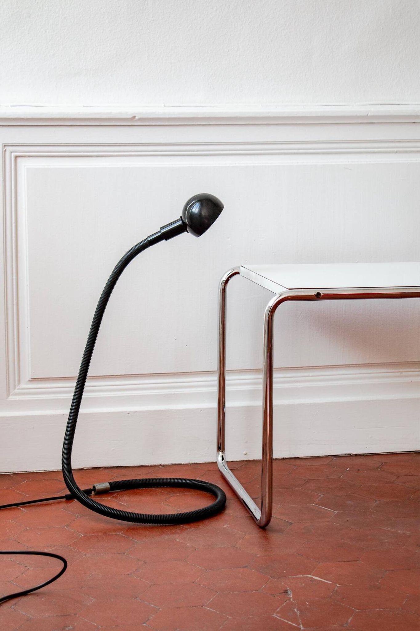 Black Hebi lamp by Isao Hosoe for Valenti, large version, 1970s.