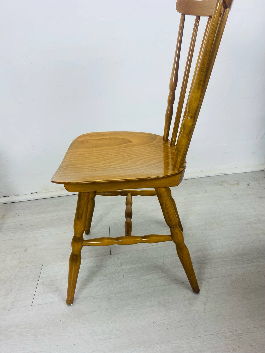 Bistro chair