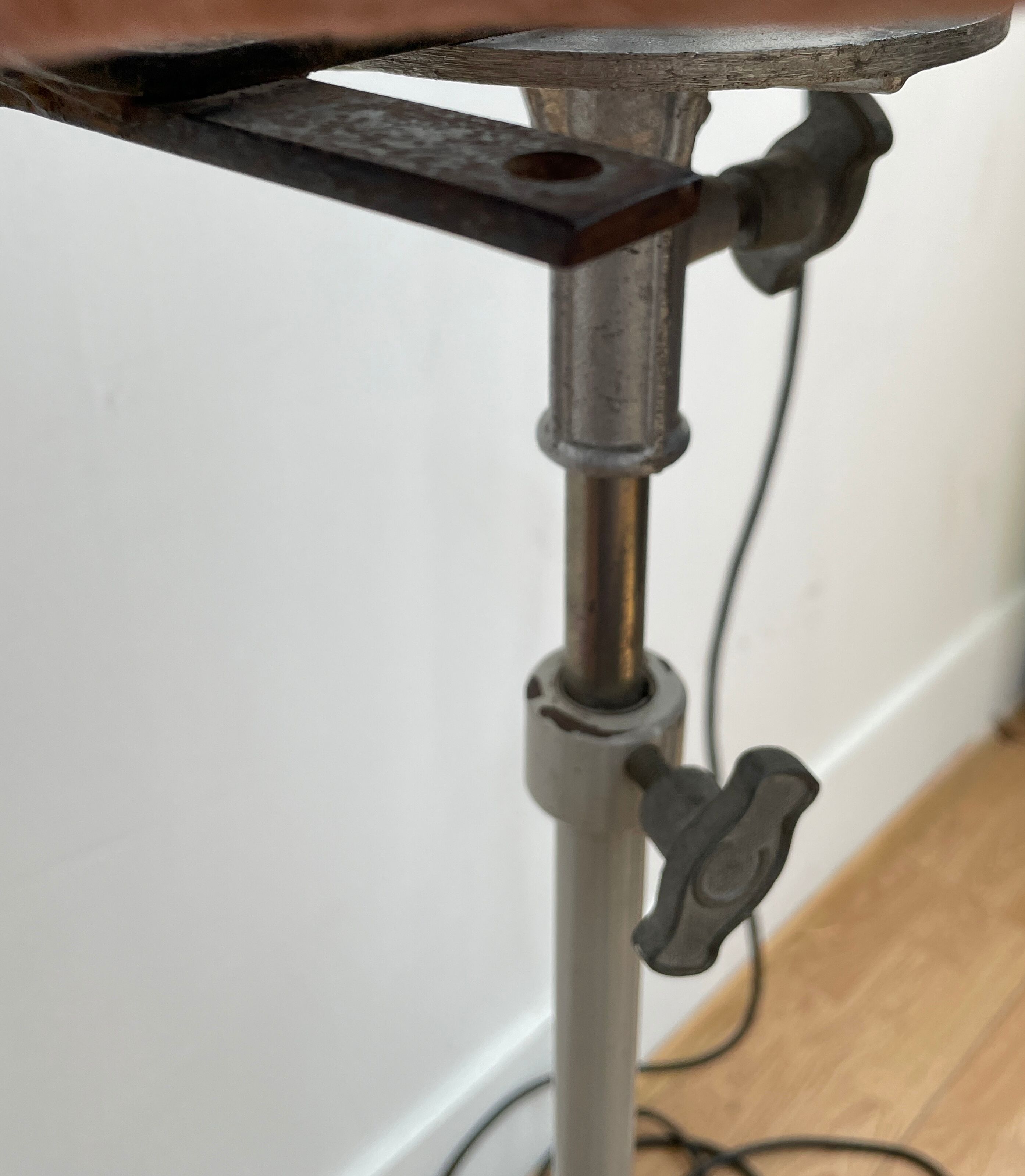 Fully original cremer paris cinema projector