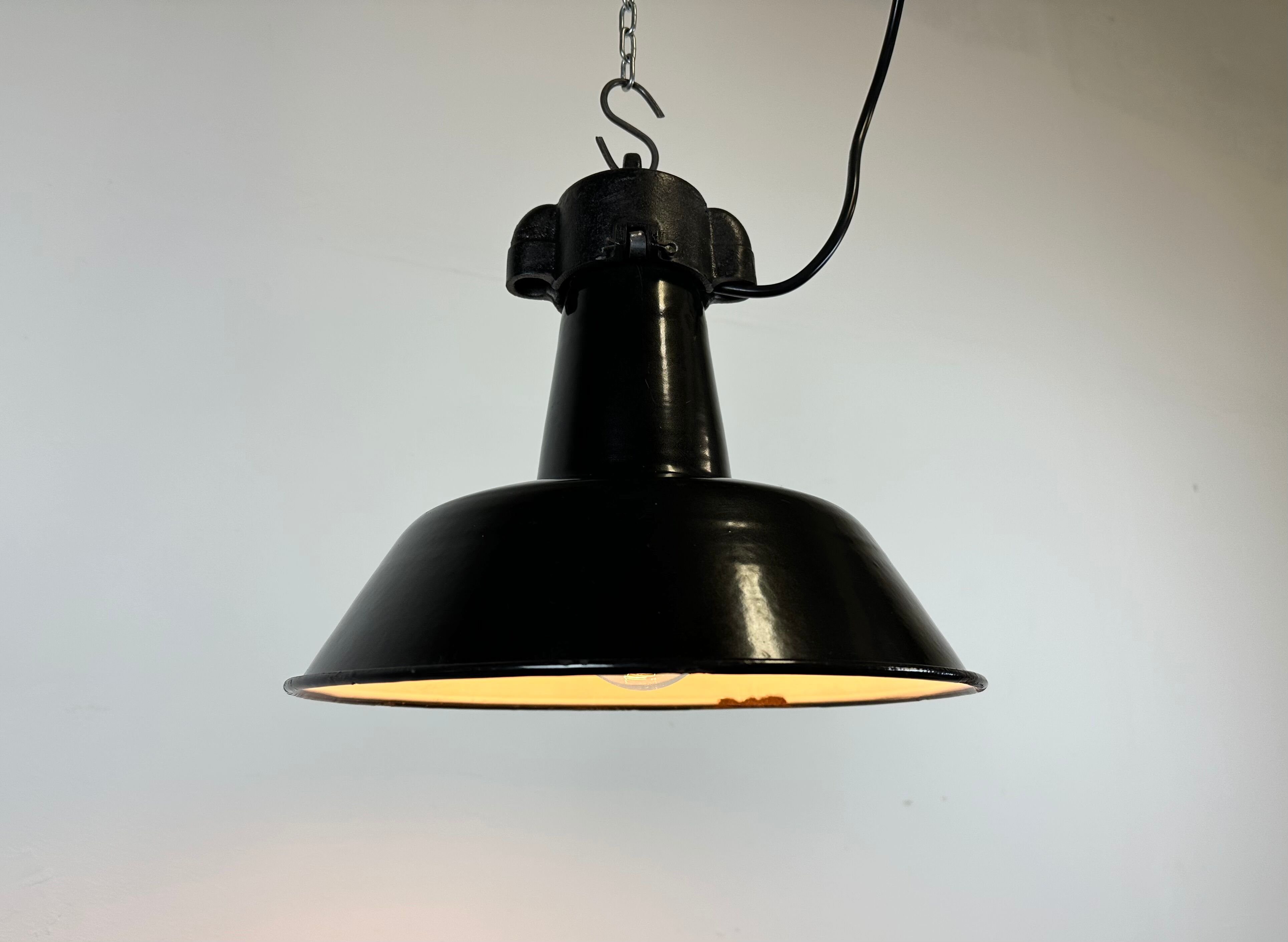 Industrial Black Enamel Factory Lamp with Cast Iron Top, 1960s