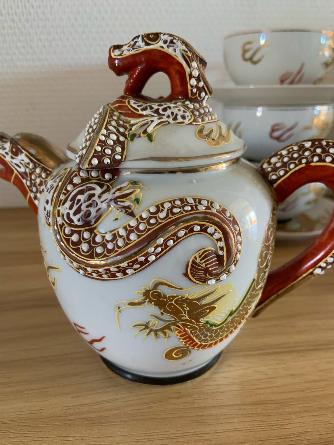 Japanese service with golden dragon pattern