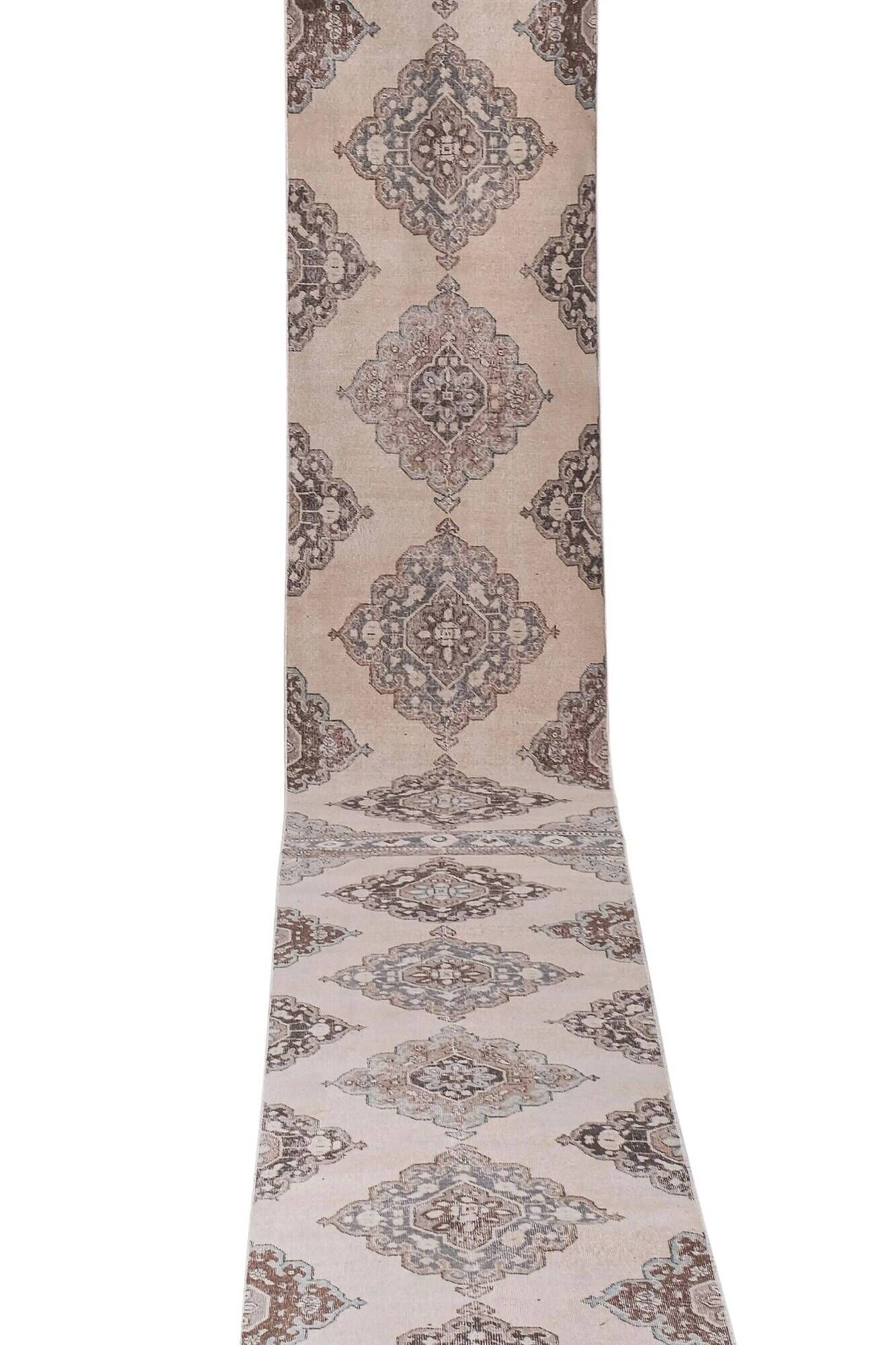 Vintage Turkish hallway rug 86x746 cm