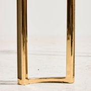 Table basse en laiton et verre