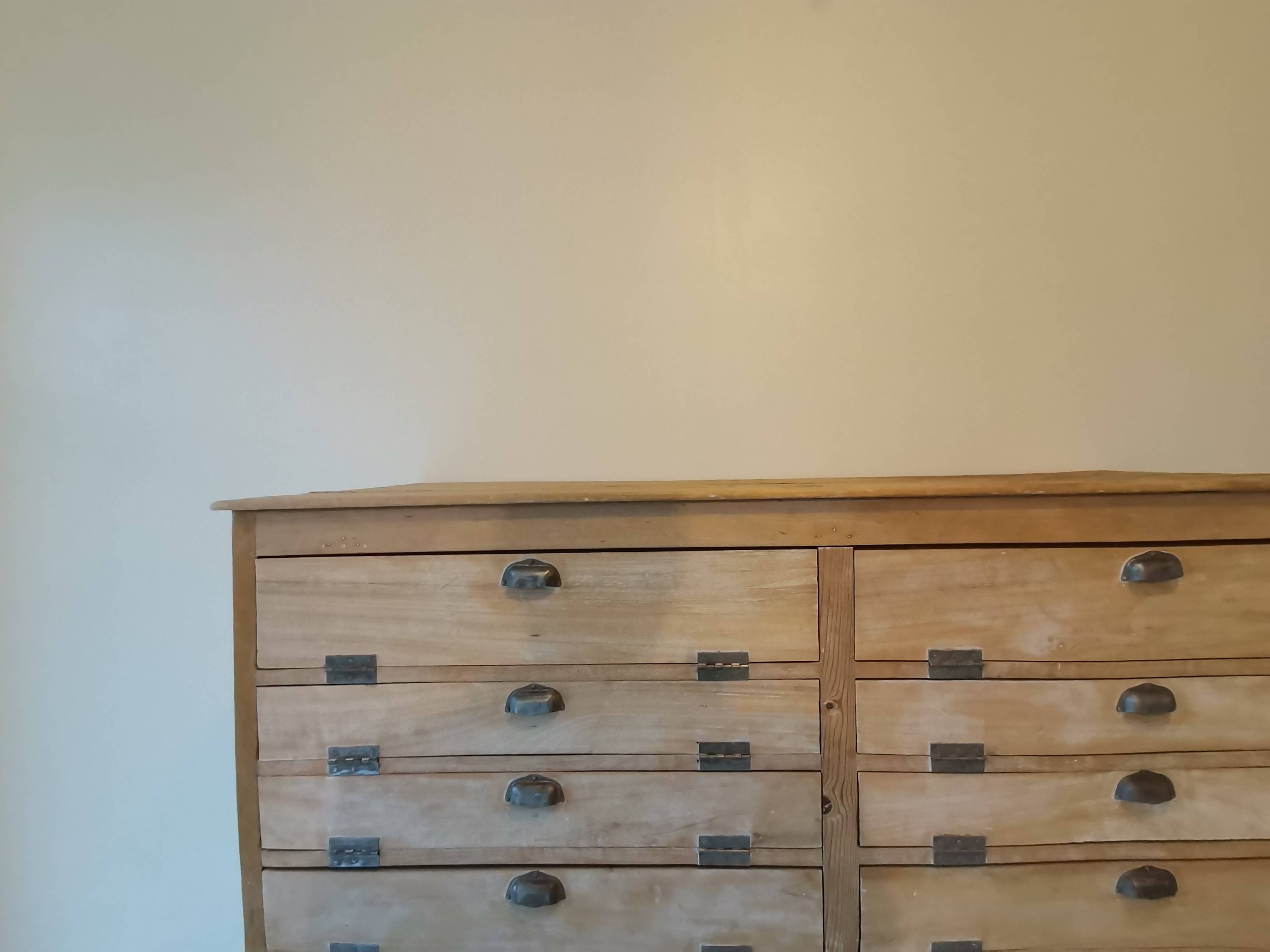 Trade furniture: baker's furniture