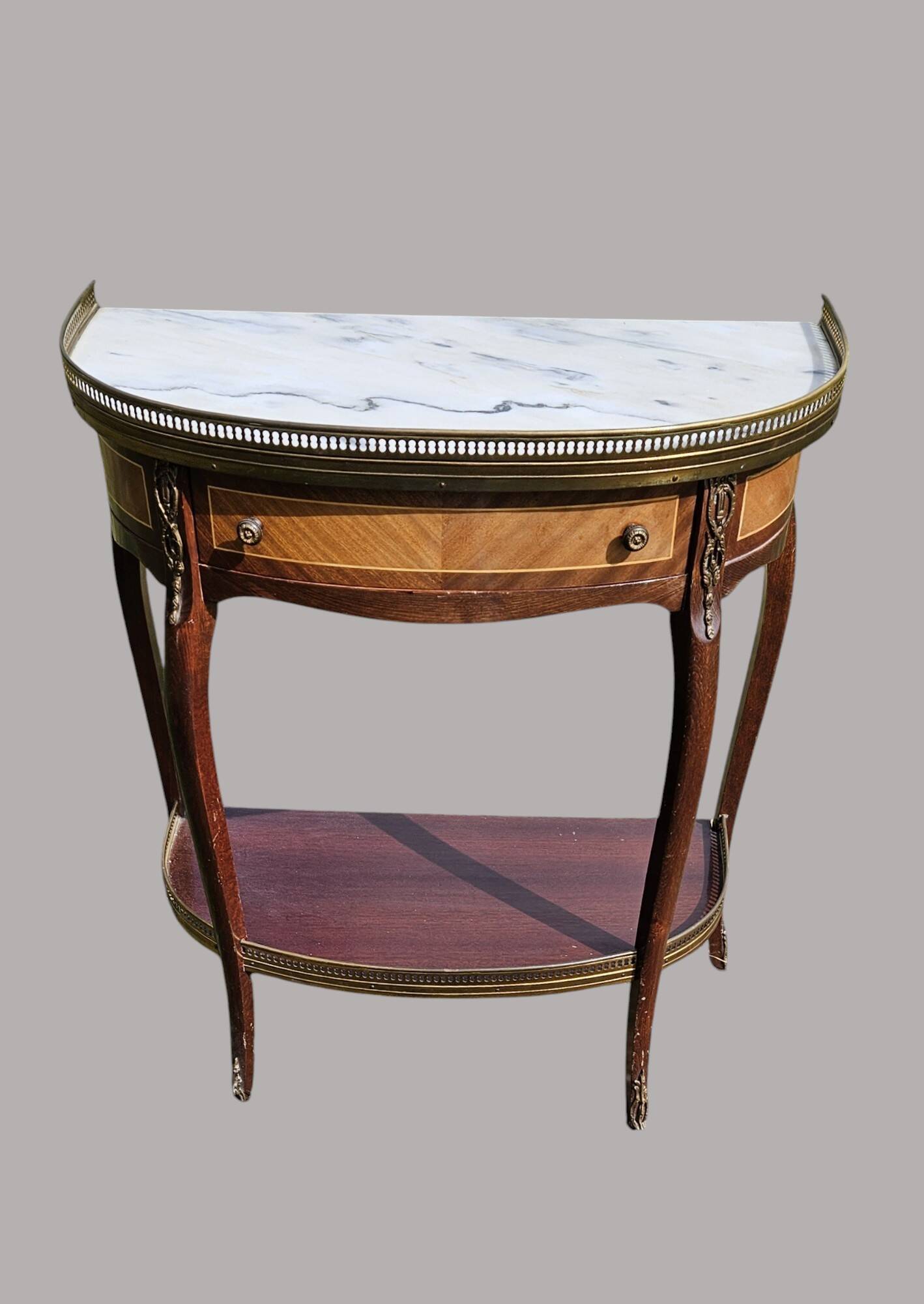 Half-moon console Louis XV-Louis XVI style