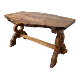 Table artisanale en orme massif, art populaire