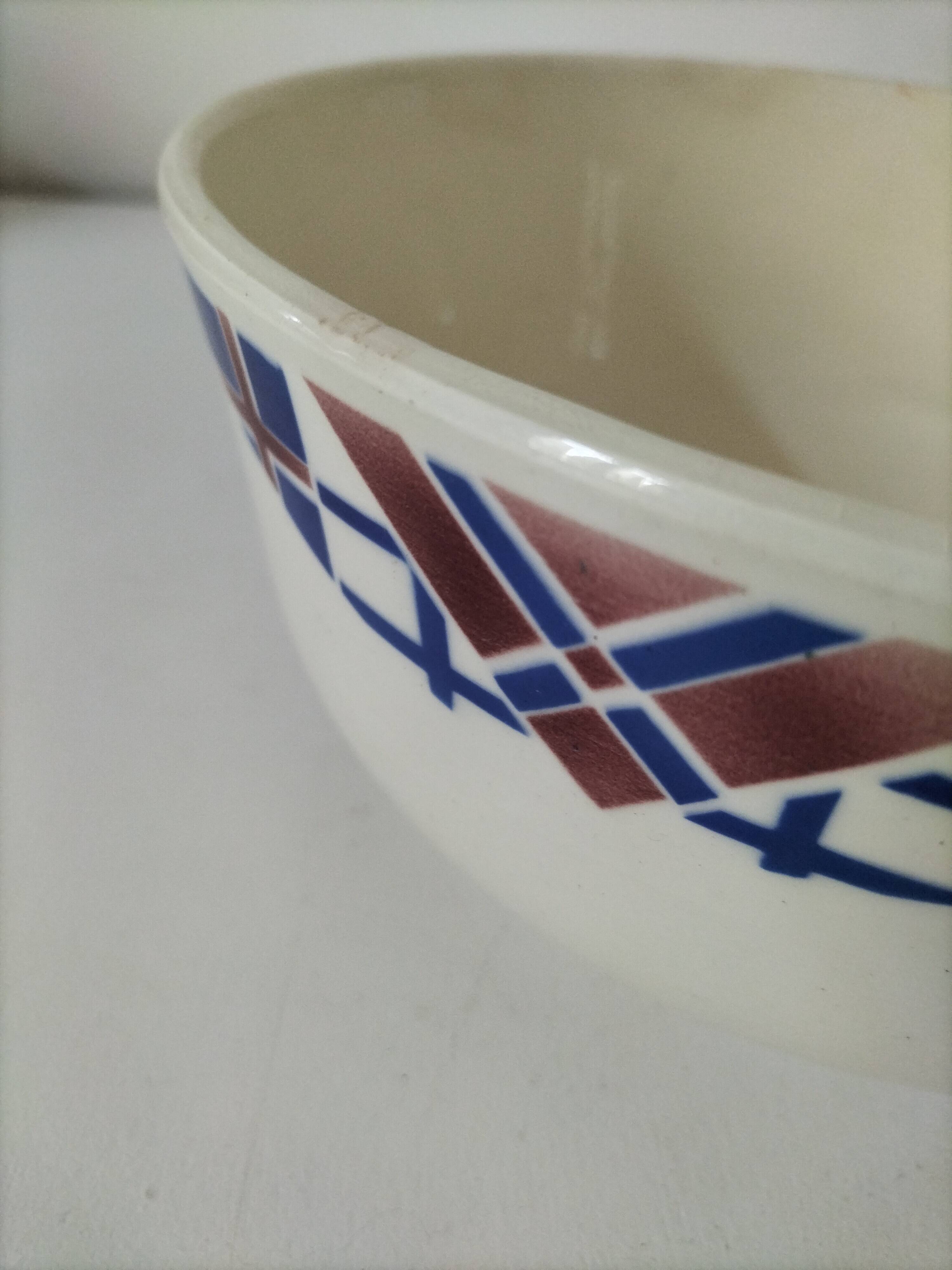 K & G Lunéville plate model Hossegor geometric design