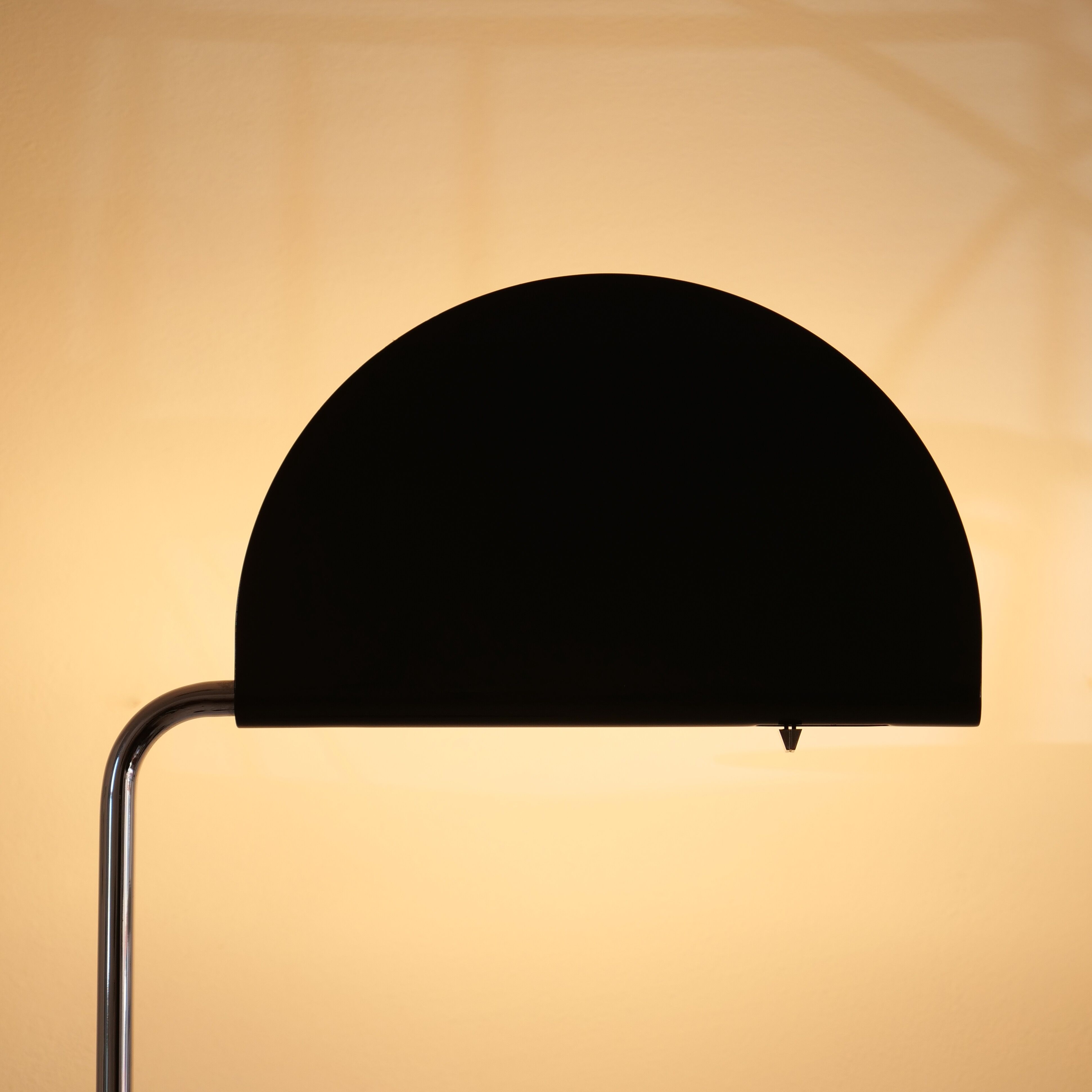 Floor lamp MezzaLuna by Bruno Gecchelin for Skipper italy