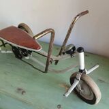 Old tricycle from the 40s