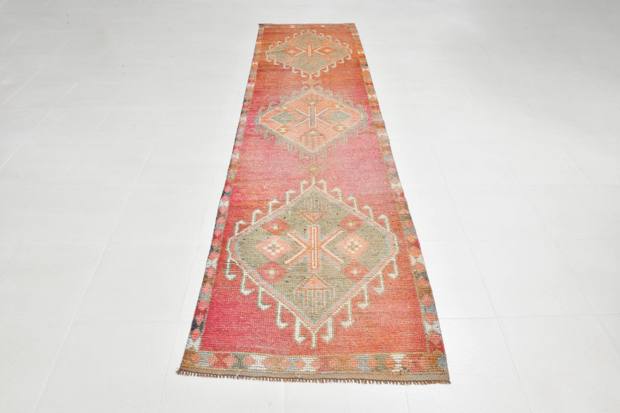 3x11 Reddish Coral Tones Vintage Runner Rug, Handwoven Runner Rug,91x346Cm