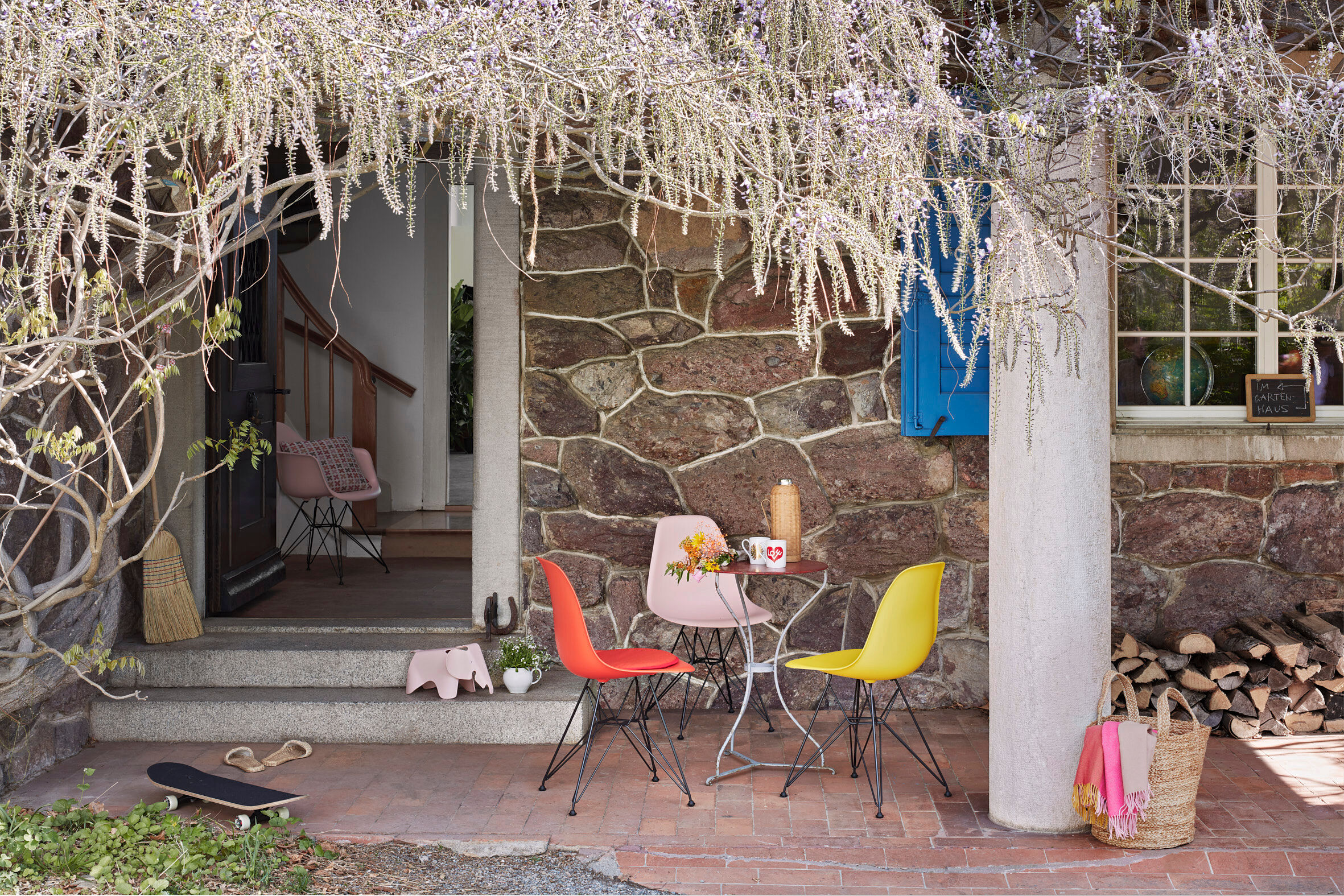 DSR chair by Charles & Ray Eames 1950