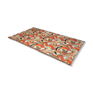 Tapisserie ou tapis cubique 332