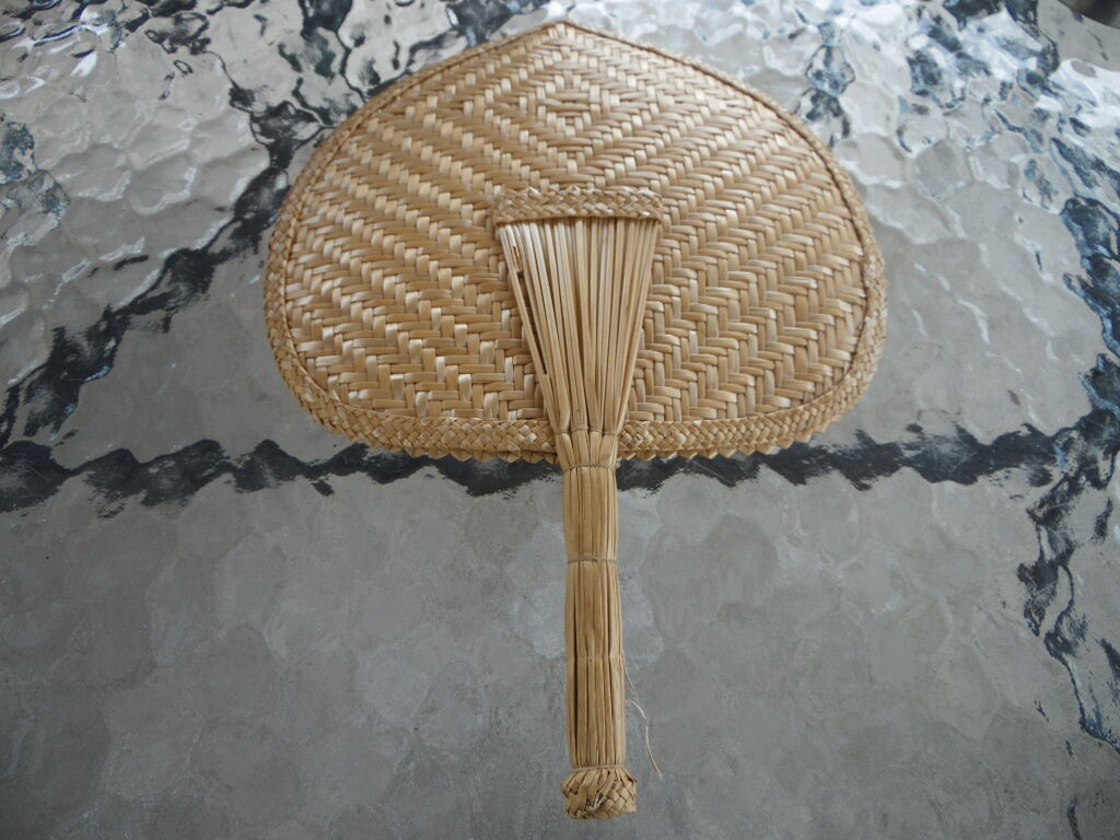 Straw fan