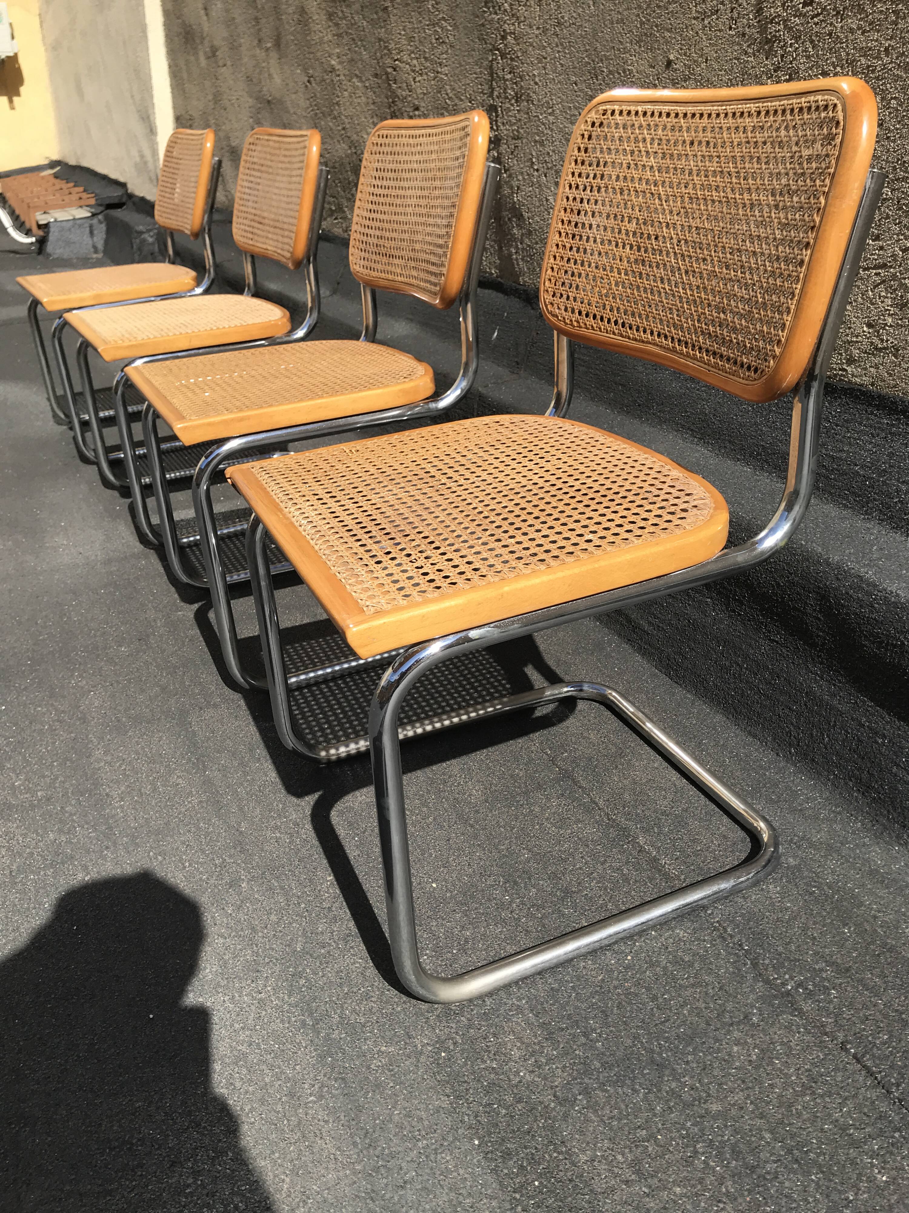 4 chaises Cesca B32 Marcel Breuer