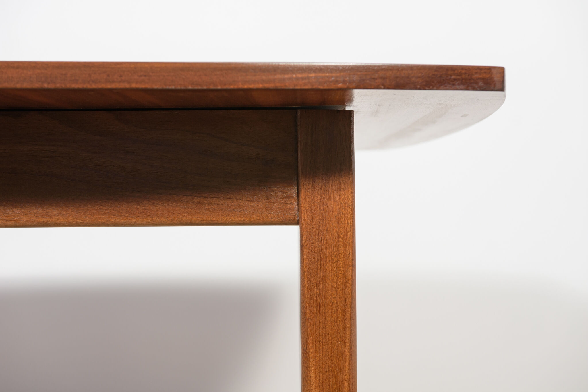Mid-century teak extendable dining table, United Kingdom, 1960s