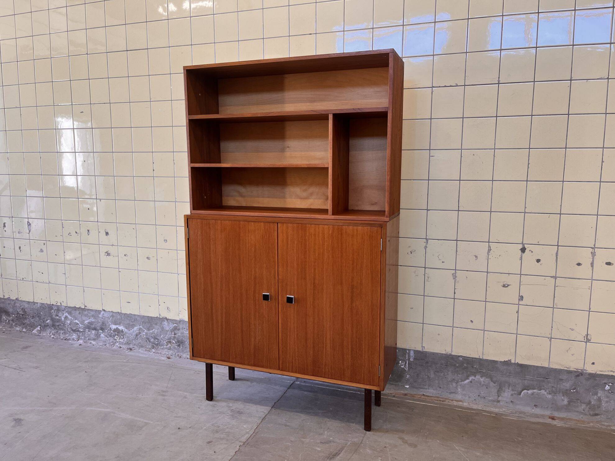 Combineurop bookcase