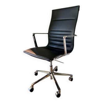 Una Chair Management 718 leather