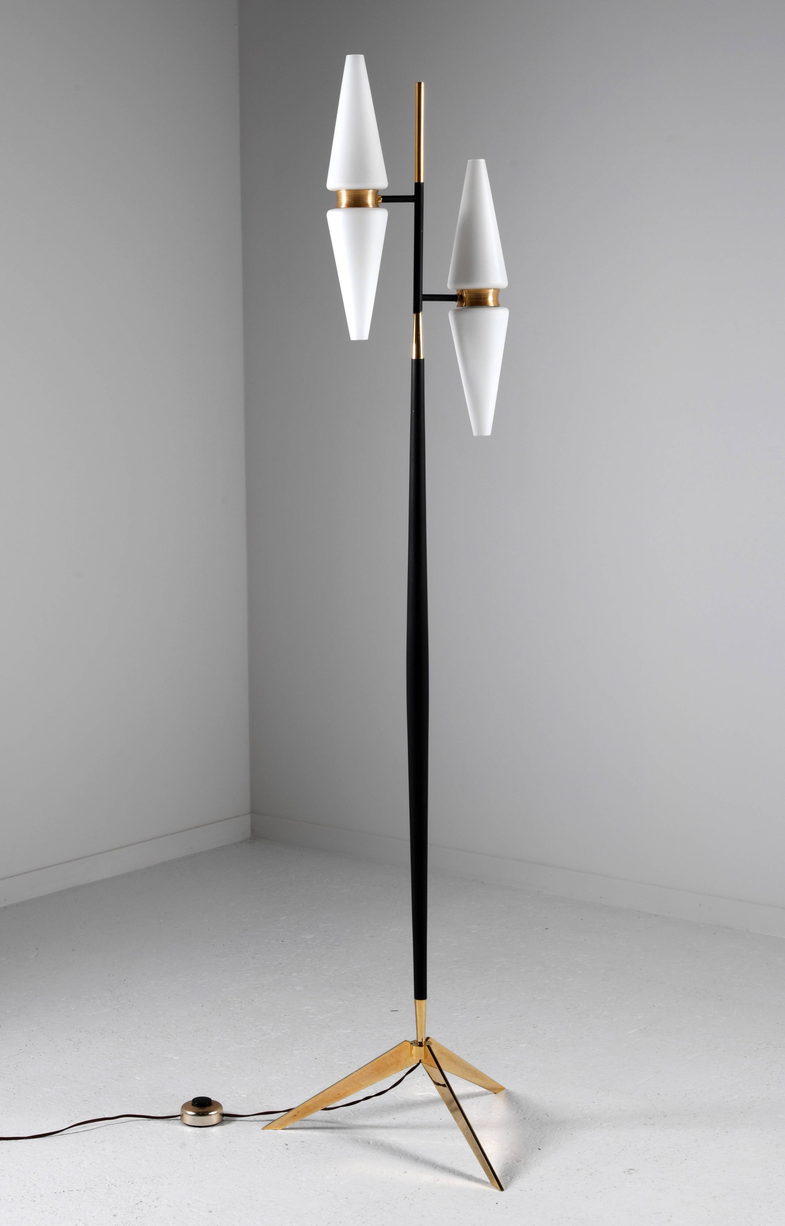 Lunel house floor lamp