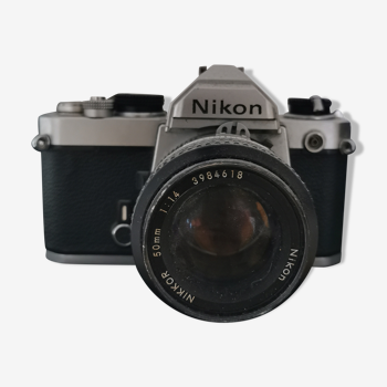 Nikon fm camera