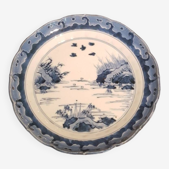 Assiette en porcelaine du Japon