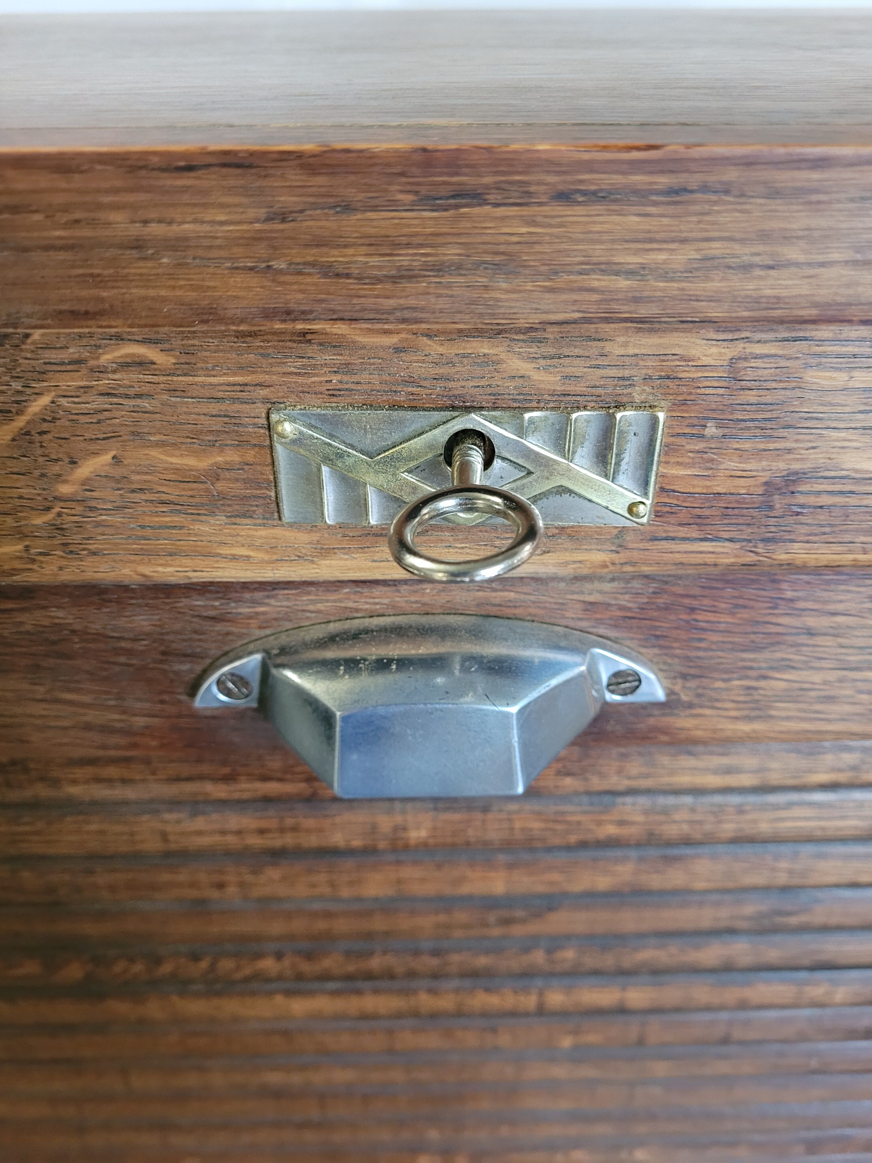 Old oak curtain binder