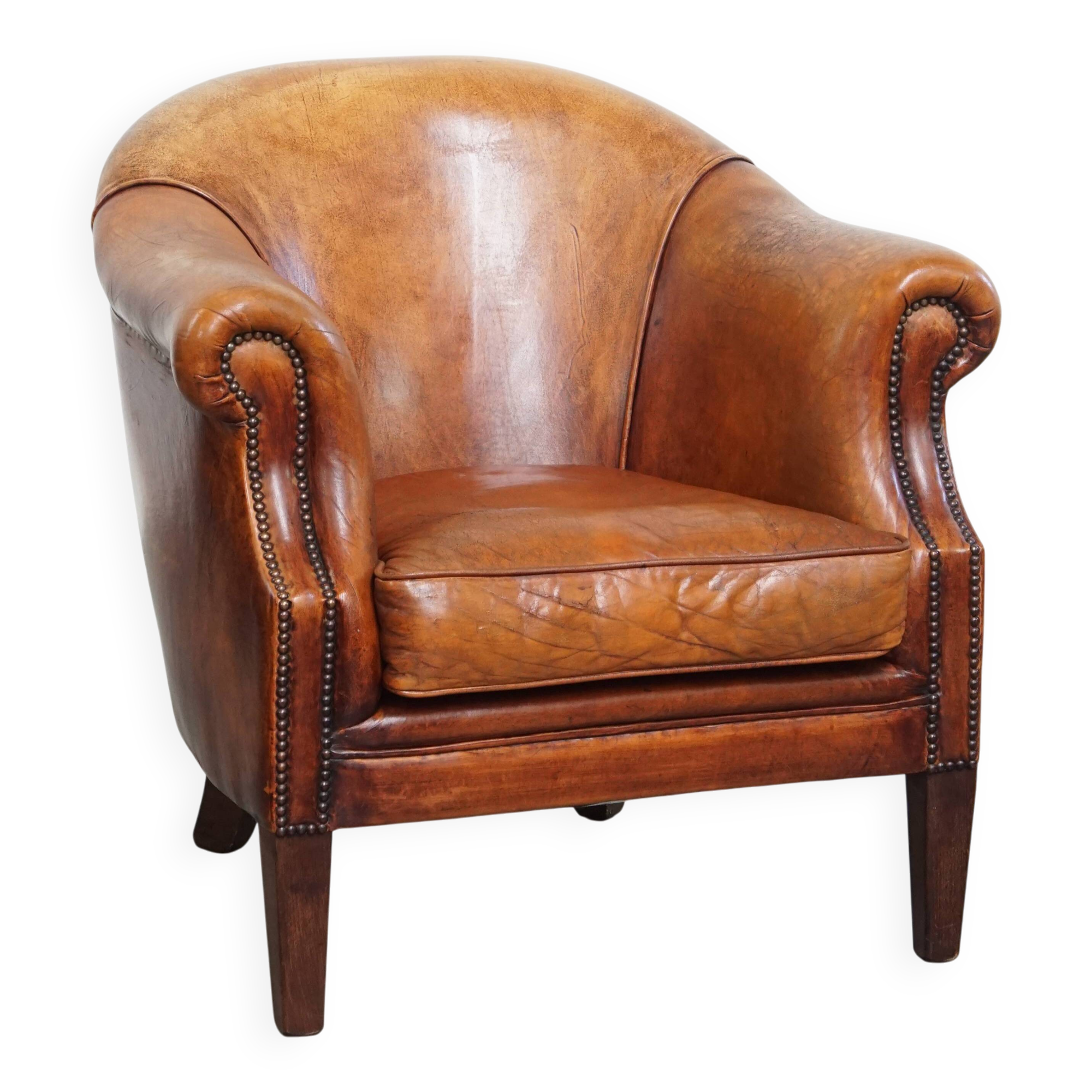 Sheepskin leather club chair