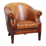 Sheepskin leather club chair