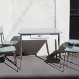 Formica water green table and chairs set