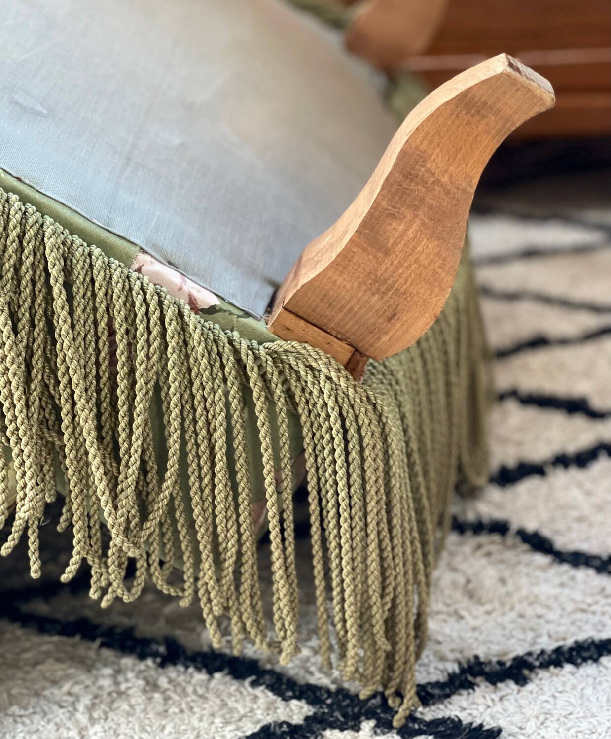 Napoleon III toad armchair