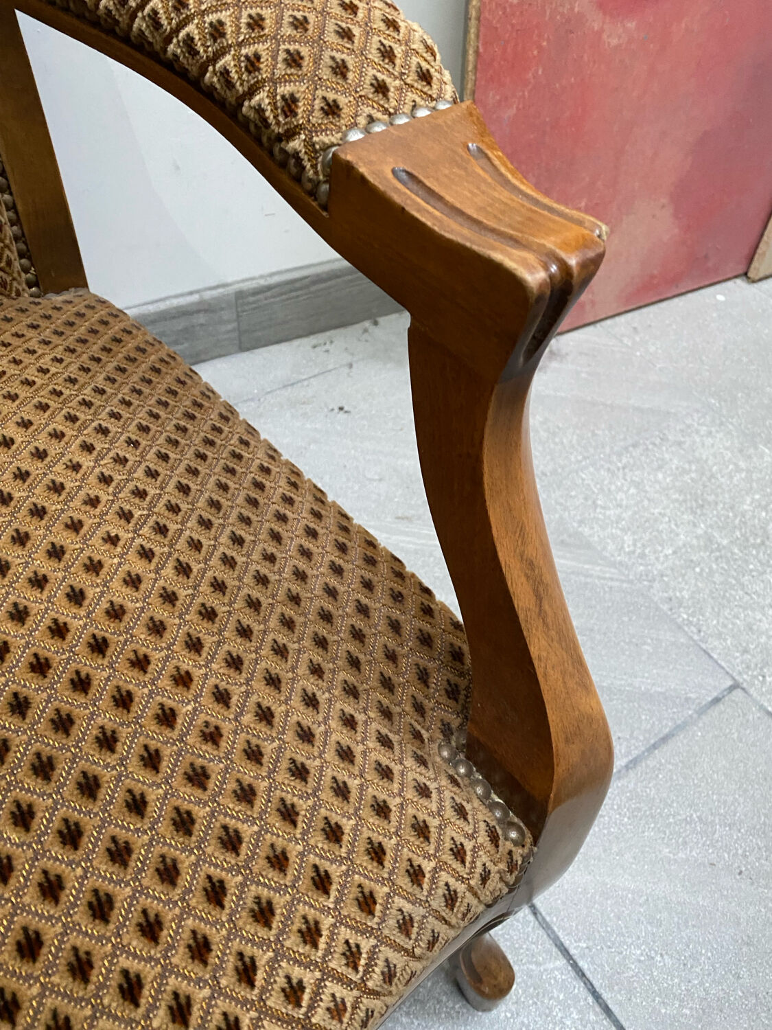 Voltaire armchair in very good condition.