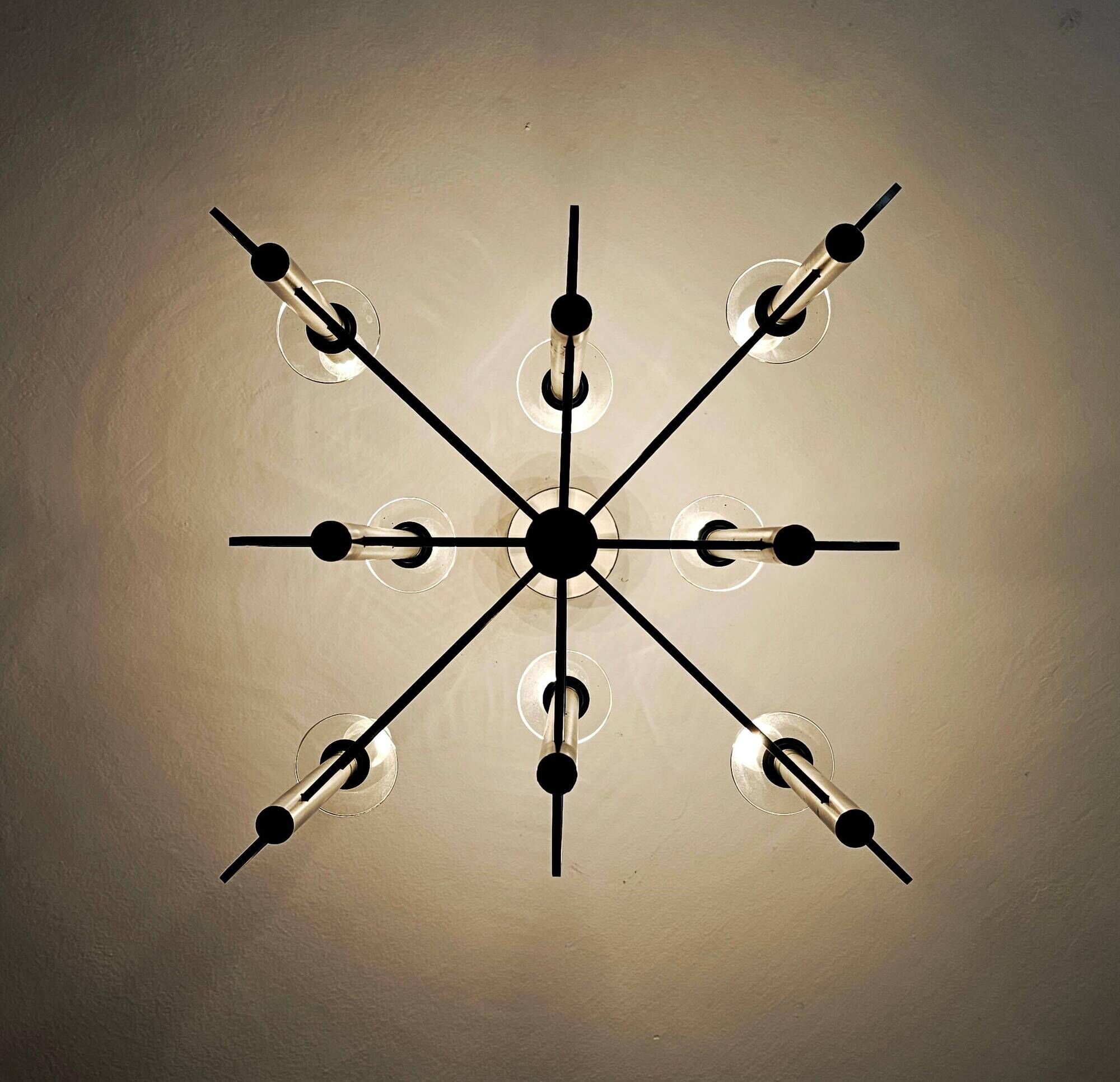 Lustre Space Age in the shape of an atom by Gaetano Sciolari, 1970s.