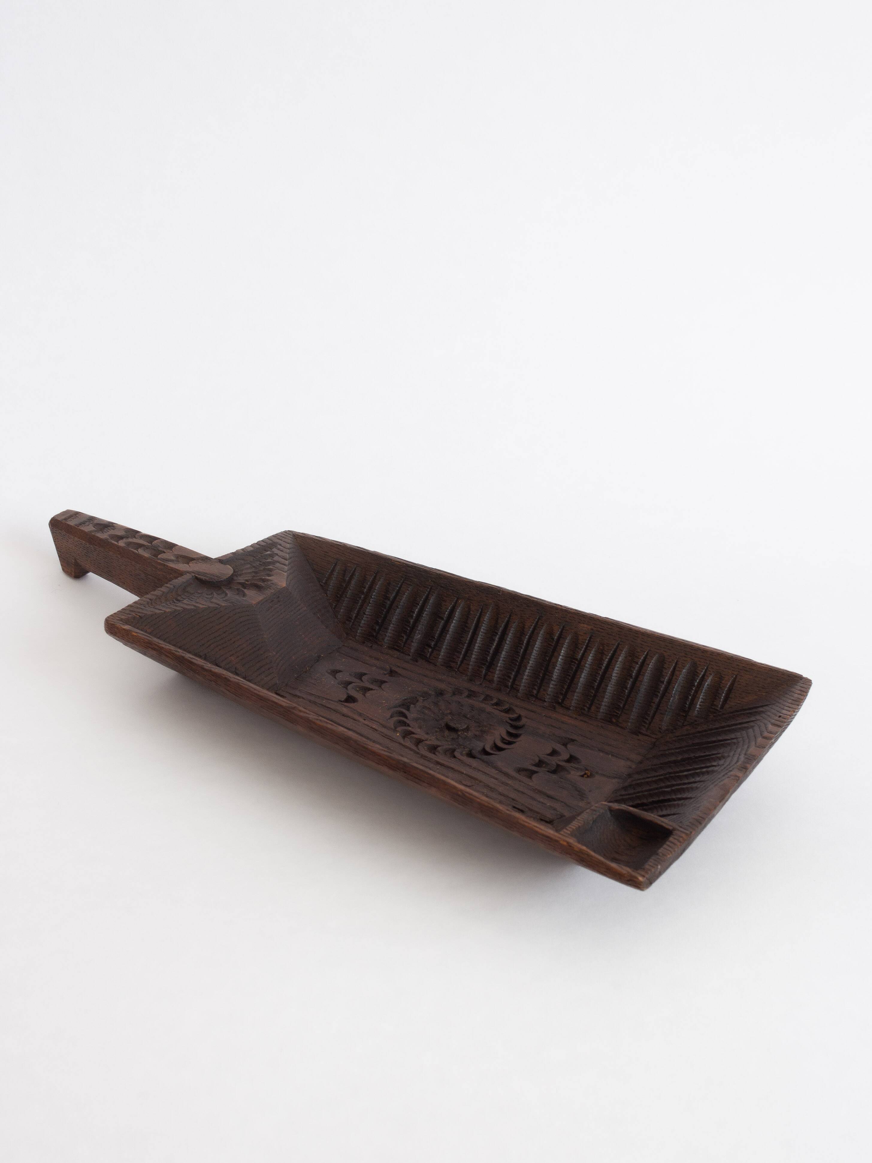 Grain shovel, spice shovel in engraved wood - Folk art
